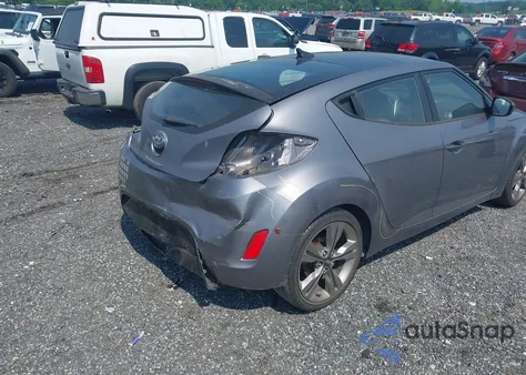 2016 Hyundai Veloster z USA, uszkodzony, nr VIN KMHTC6AD8GU299146